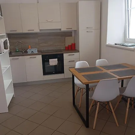 Soca Treasure With Free Parking *