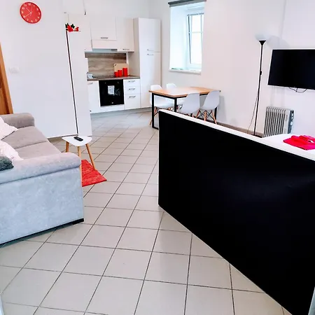 Soca Treasure With Free Parking Apartma *