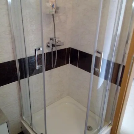 Soca Treasure With Free Parking شقة بوويتش