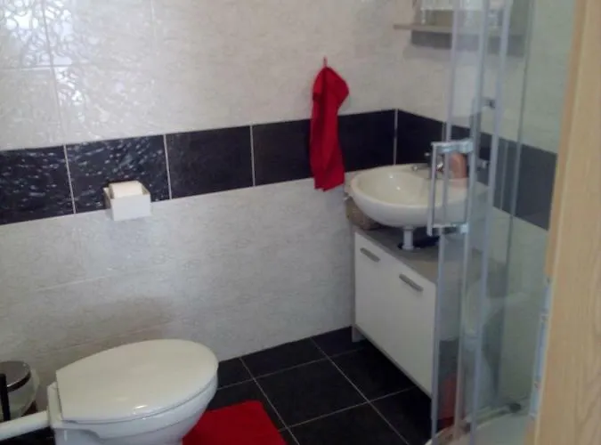 Soca Treasure With Free Parking דירה בובק